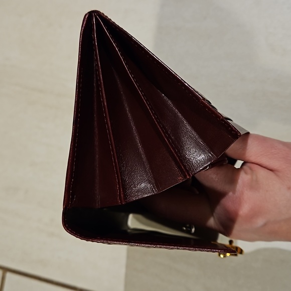 Givenchy Ostrich Leather Burgundy Large Bifold Wallet Gold Logo - Picture 14 of 15